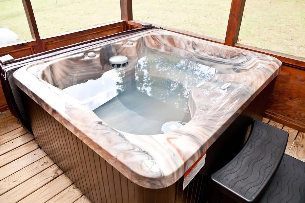 Beautiful View! Log Cabin,Fireplace,Hot Tub,Arcade,Pool,Fishing เซอเวียร์วีล ภายนอก รูปภาพ