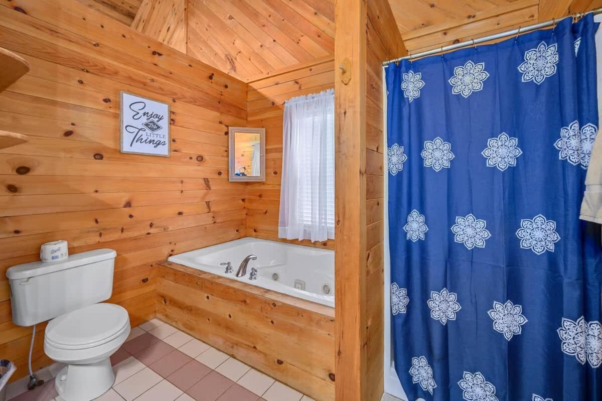 Beautiful View! Log Cabin,Fireplace,Hot Tub,Arcade,Pool,Fishing เซอเวียร์วีล ภายนอก รูปภาพ